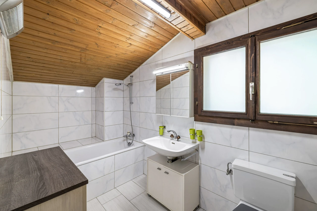 Maison individuelle 5 pièces ½ de 224 m2 nets sur parcelles de 1693 m2 — vue 16